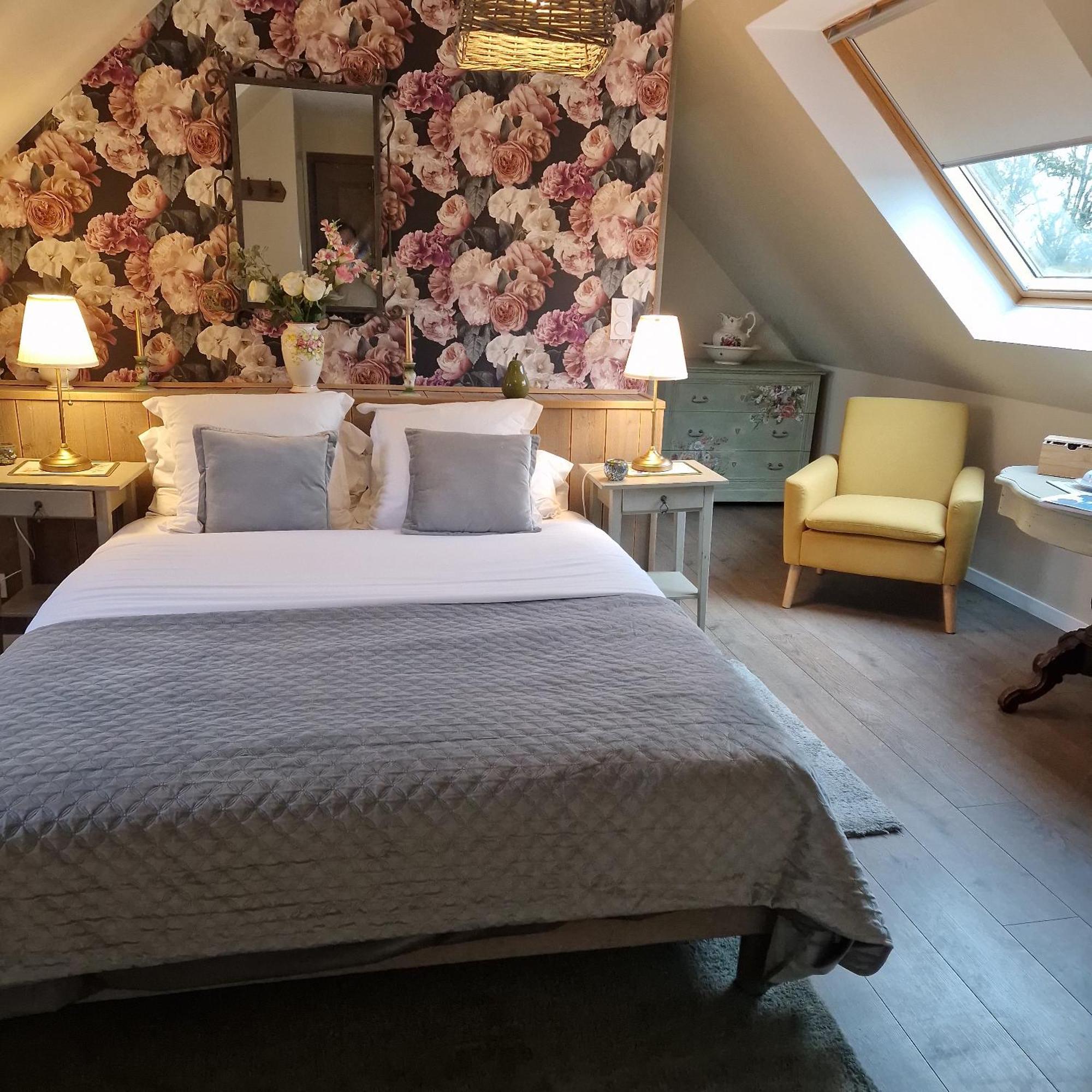 콩브리 La Ferme De Kerraoul B&B 외부 사진